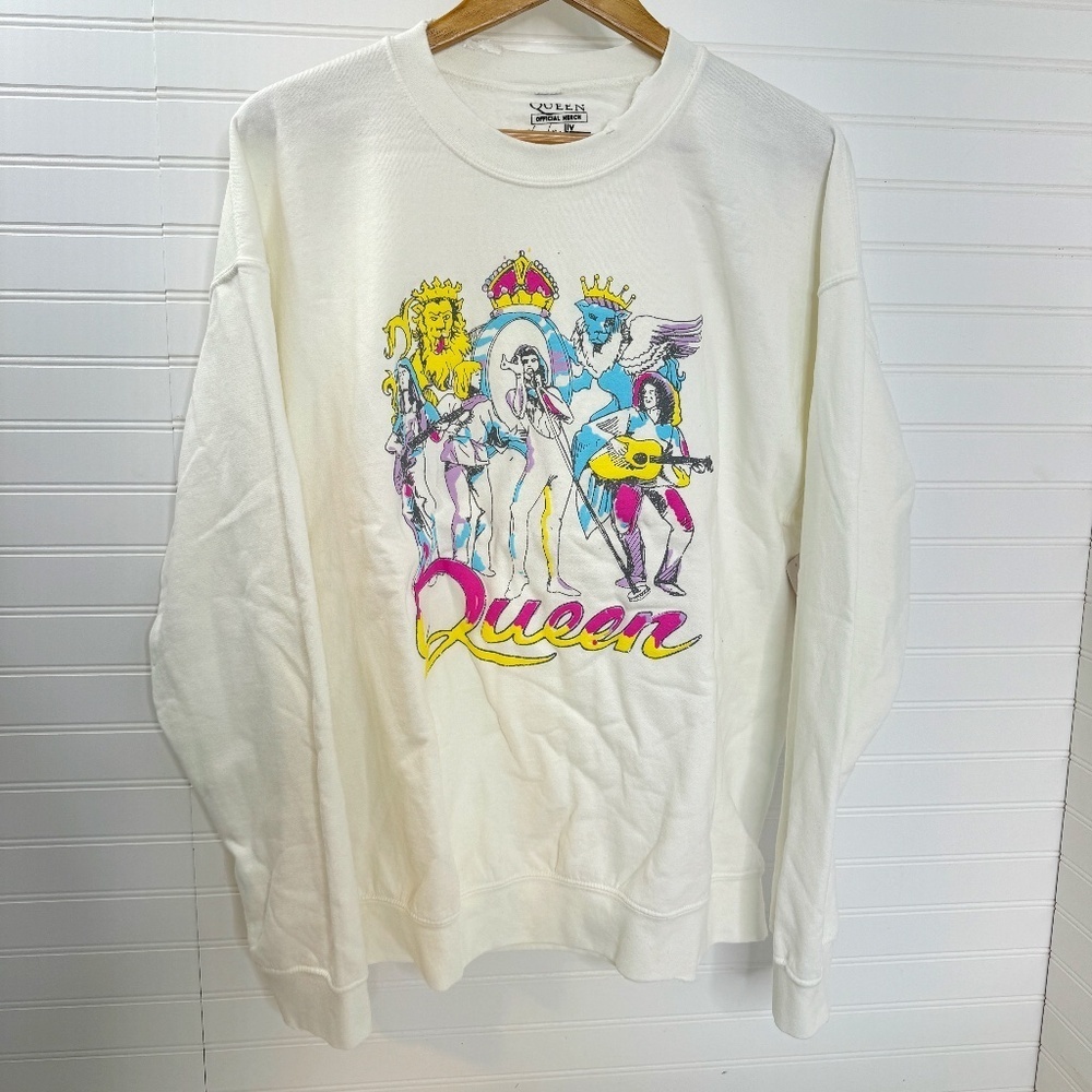 NEW Livy Lu Queen Official Merch Liv Goods Large Distressed Crew Sweat Shirt